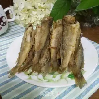 Make Snack, yellow fish step 6