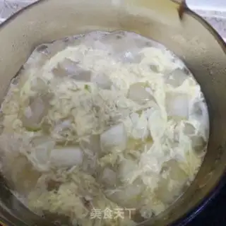 Make Scallop melon soup step 8