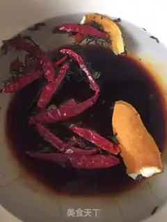 Make Five spicy tea eggs step 3