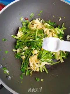Make Celery with soybeans step 9