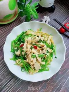 Make Celery with soybeans step 11