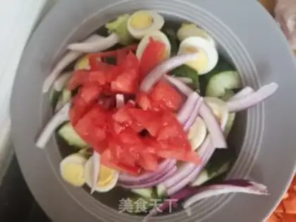 Make Taste salad step 0