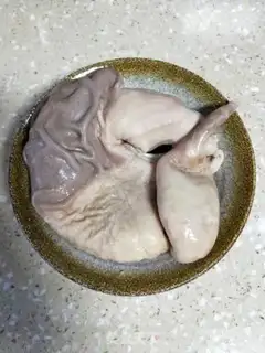 Make Pork belly potion, Lotus soup step 1