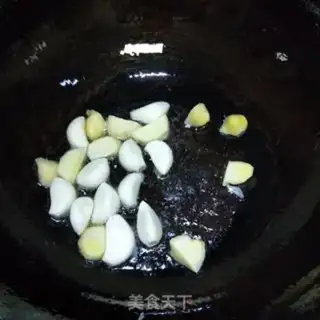 Make Five flowers for eggs step 4