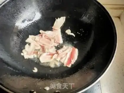 Make Five flowers with garlic step 5