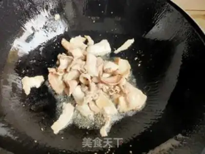 Make Five flowers with garlic step 6