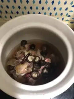 Make Black-faced mushroom potion chicken step 2