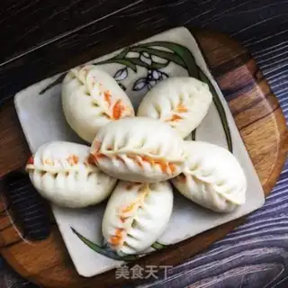 Make Routine carrot beef buns step 16