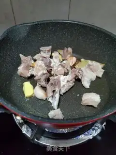 Make The white radish oxen step 2