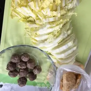 Make Beefballs, egg dumplings and vegetables soup step 0