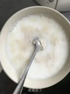 Make Creams of red sugar step 1