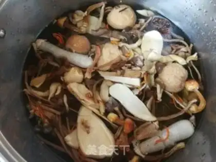 Make Sea cucumber soup step 4