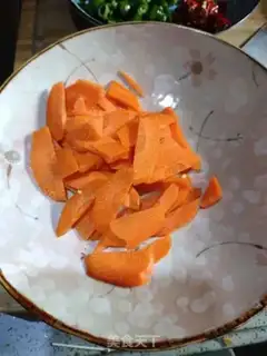 Make Dry-pot hot chicken step 0