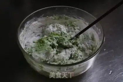 Make Handy spinach noodles step 3