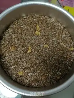 Make Black cereal walnuts step 7