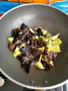 Make Spicy, woody, eggplant step 9