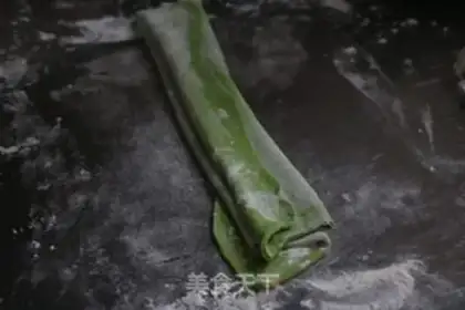 Make Handy spinach noodles step 7