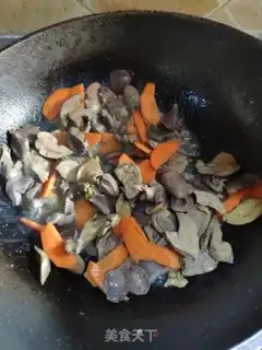 Make Dry-pot hot chicken step 3