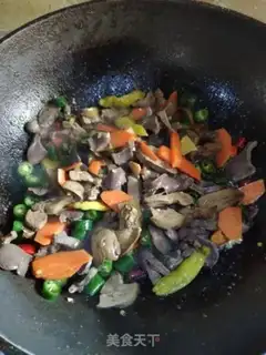 Make Dry-pot hot chicken step 5
