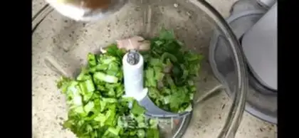 Make Peas, vegetables, chicken round step 1