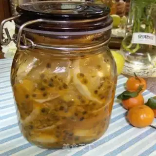 Make Bronze lemon honey water step 9