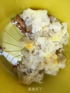 Make Silver ear walnuts and rice step 5