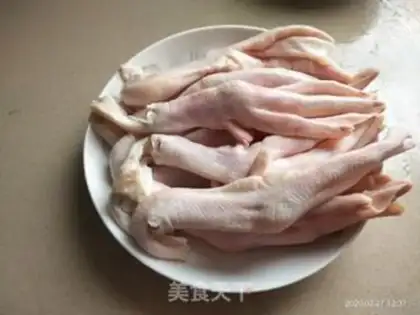 Make Pepper duck claws step 0