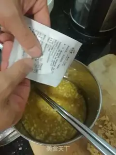 Make radish and fried eggs step 1