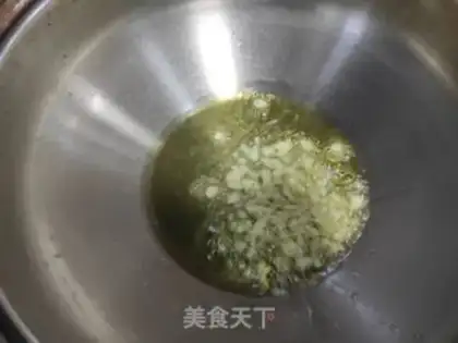 Make Garlic blue flowers step 1