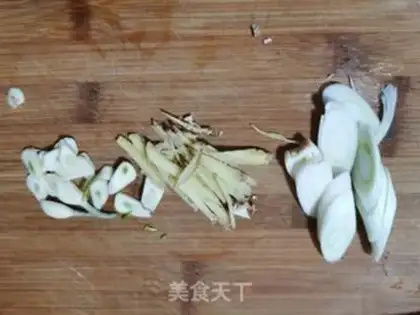 Make Homemade flesh and blood connected step 1