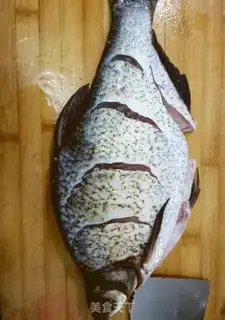 Make Spicy red fish step 0