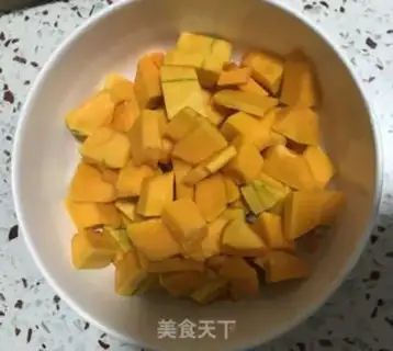 Make Pumpkin buns step 1