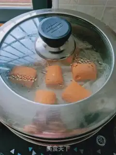 Make Carrot buns step 13