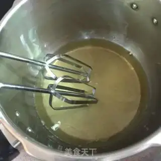 Make Old yogurt early cake step 7