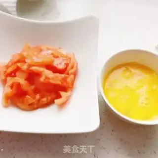 Make Tomato fried eggs step 4