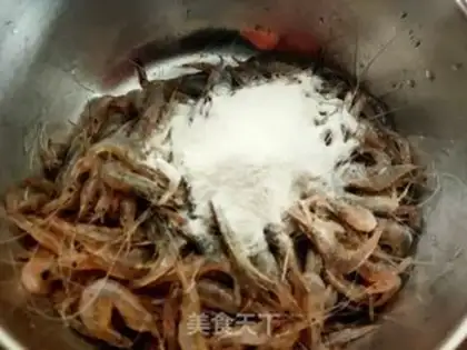 Make Fried shrimp step 1