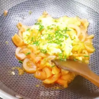 Make Tomato fried eggs step 10