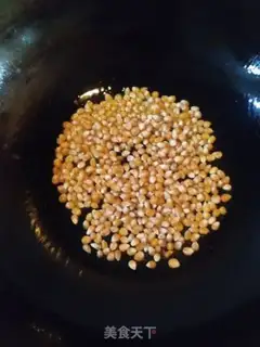 Make Milky popcorn step 1