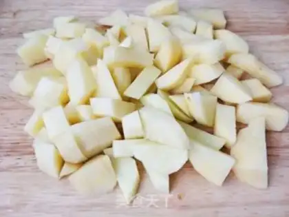Make Northeast sour stew step 1