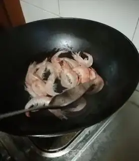 Make Fried shrimp step 0