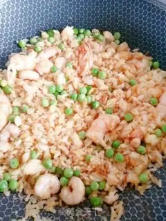 Make Shrimp rice step 7