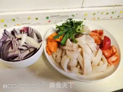 Make Onions burn squid step 0