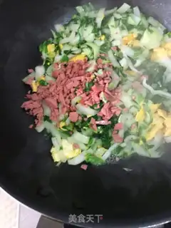 Make A green egg and ham and rice step 1