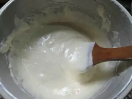 Make Paper cups, sesame pine cake step 6