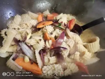 Make Onions burn squid step 4