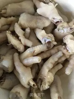 Make Sour wind claws step 1