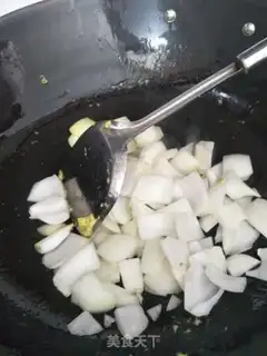 Make Onion fried eggs step 4
