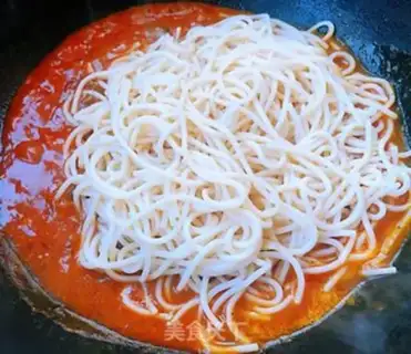 Make Black pepper steak pasta step 4