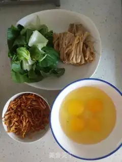 Make Egg-coloured powder step 0