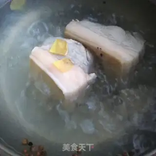 Make Pepper back to the pot step 0